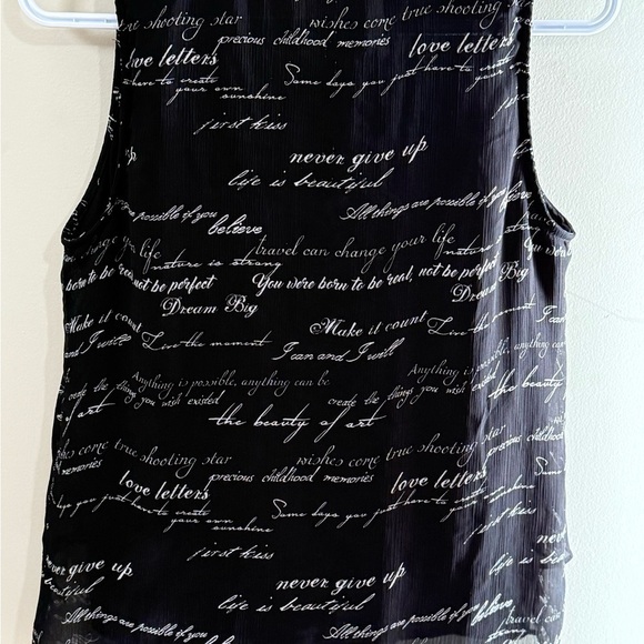 Black Sleeveless Graphic Tank Top - Picture 5 of 5
